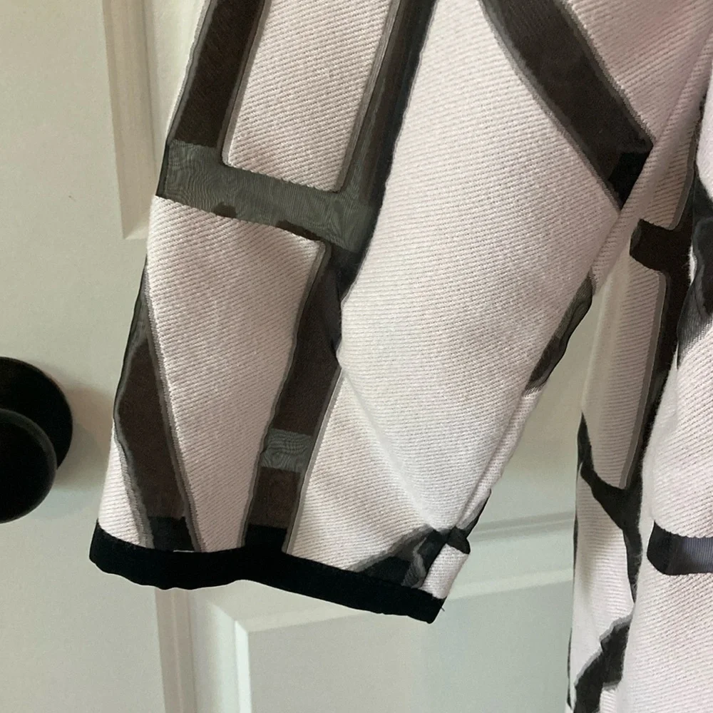 Carlisle White and Black Jacket with Geometric Design